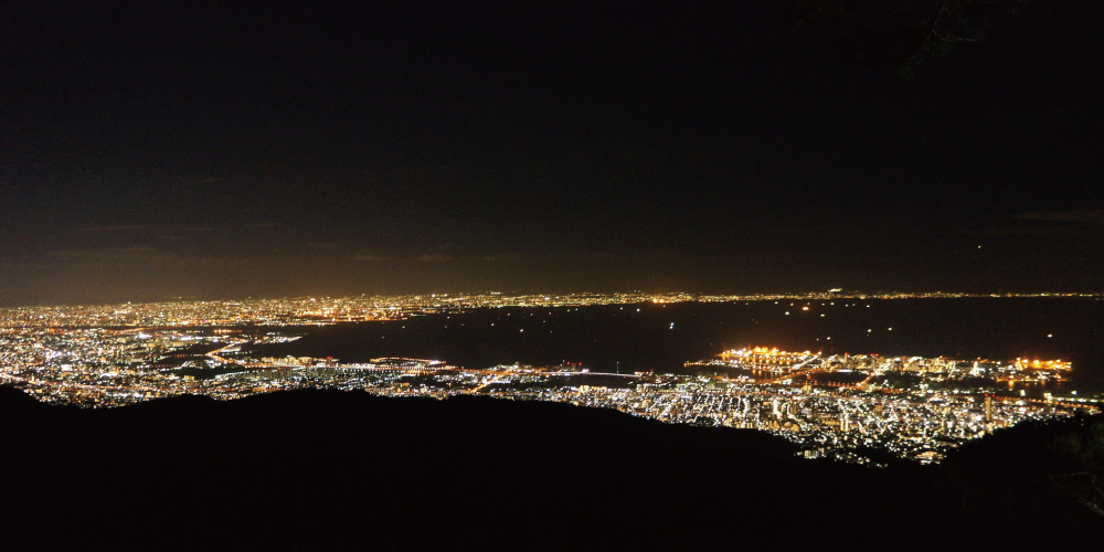 神戸・大阪の夜景は夜空の星がすべて降ったよう